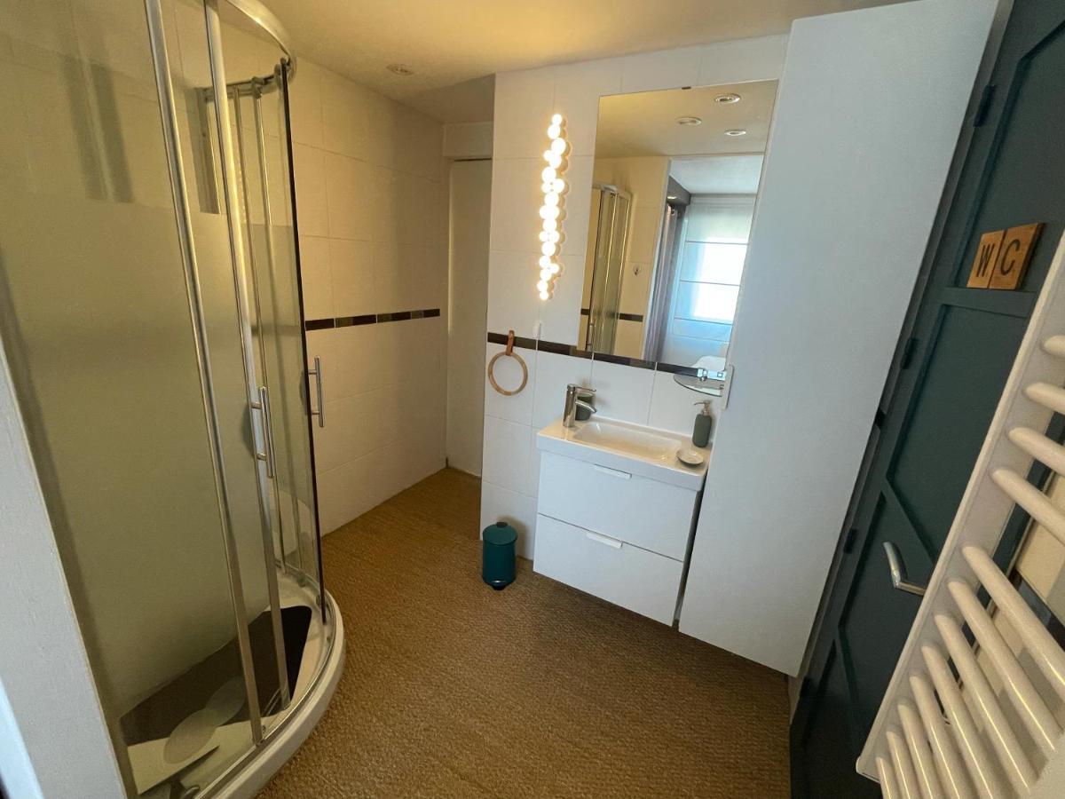 Mizar, Joli Appt Renove Avec Parking Et Balcon Apartment Courseulles-sur-Mer Bagian luar foto